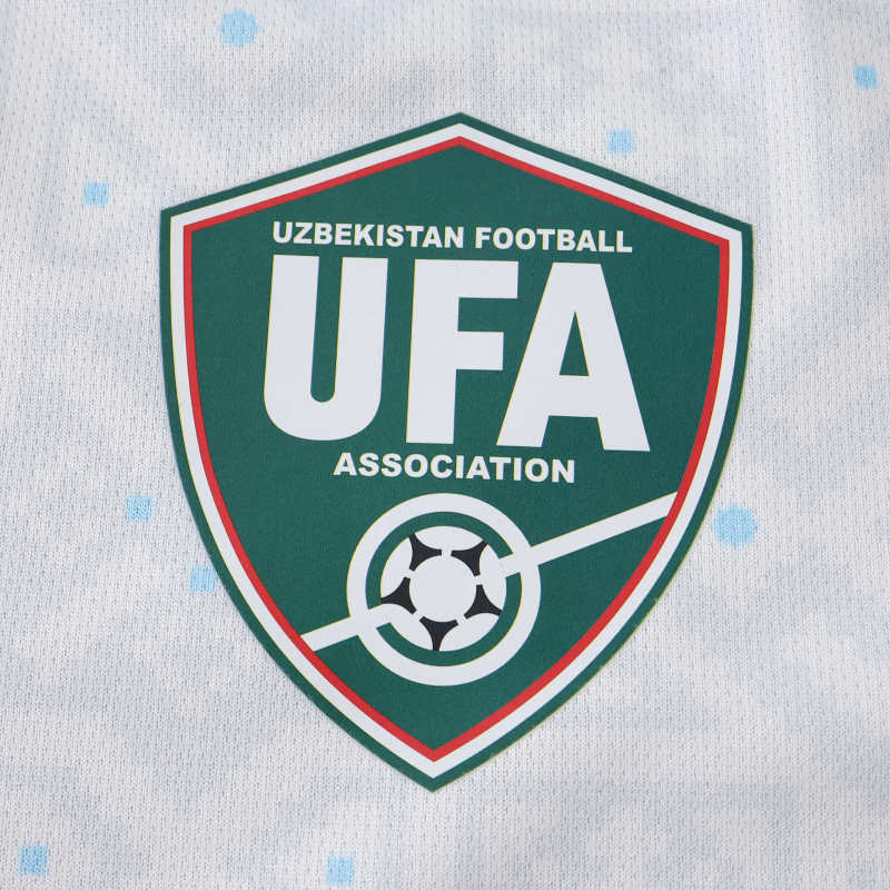 Usbekistan Heimtrikot
